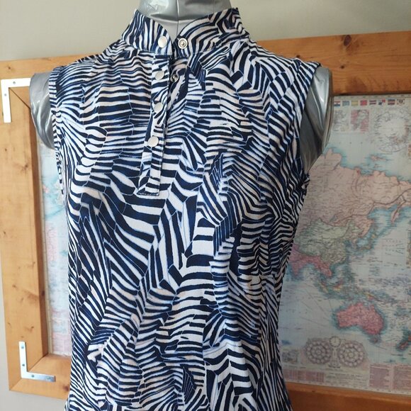 Zebra Print Midi Dress - Picture 2 of 9